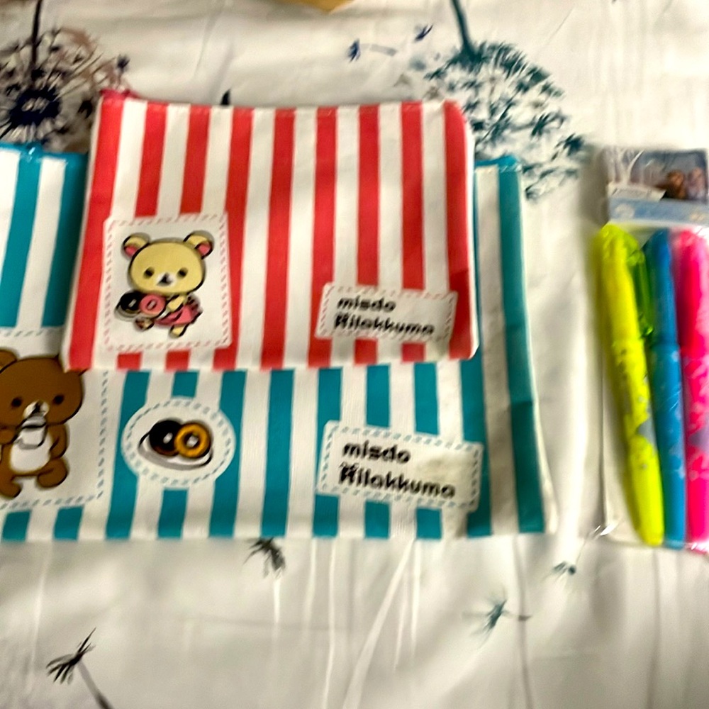 Rilakkuma pouches + frozen markers